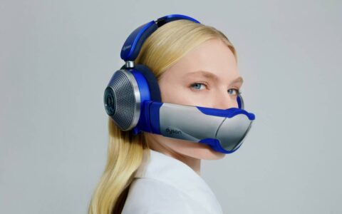 戴森 Zone 空气净化耳机售价公布，高达 949 美元起